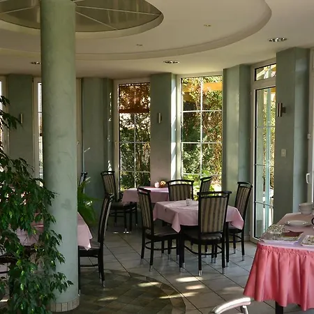 Belle Fleur Panzio 住宿加早餐酒店