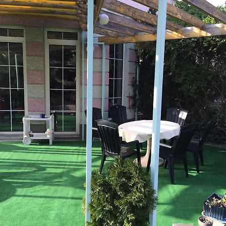 Belle Fleur Panzio 住宿加早餐酒店